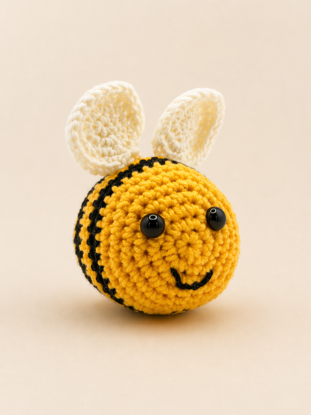 Honey Bee or Bumble Bee